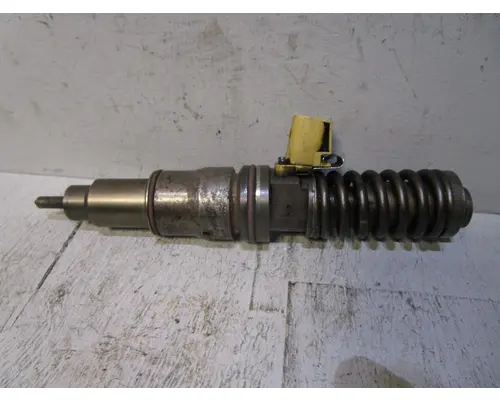 Fuel Injector VOLVO D12_20547351 Valley Heavy Equipment
