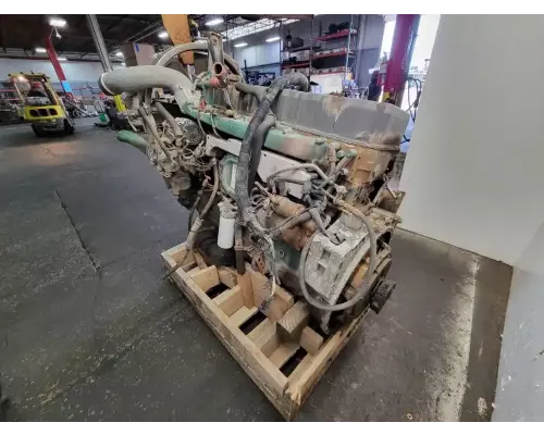 Volvo D12 Engine Assembly