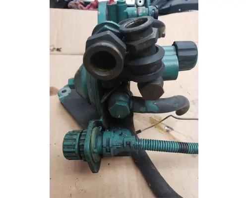 Volvo D12 Engine Parts, Misc.