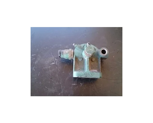 Engine Parts, Misc. VOLVO D12 American Truck Salvage