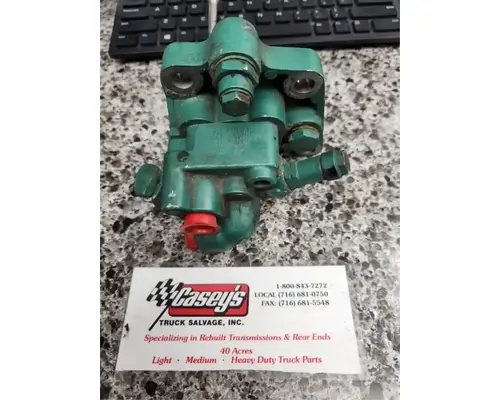 Volvo D12 Fuel Pump (Tank)