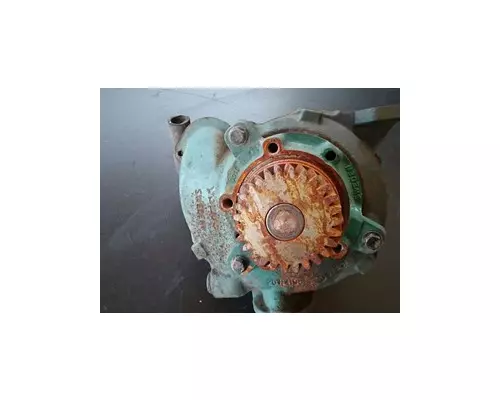 Water Pump VOLVO D12 American Truck Salvage