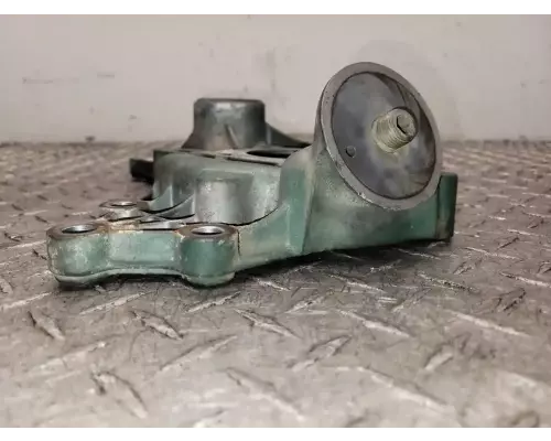 Volvo D13H Water Pump