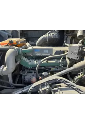 Volvo D13J Engine Assembly