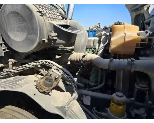 Volvo D13J Engine Assembly