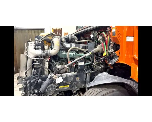 Volvo D13M-455 Engine Assembly