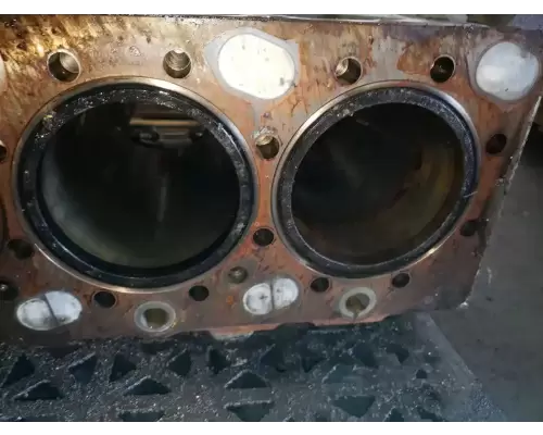 Volvo D13 Cylinder Block