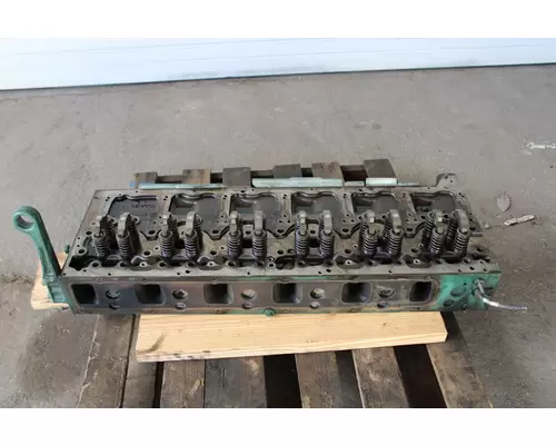 Cylinder Head VOLVO D13 Inside Auto Parts