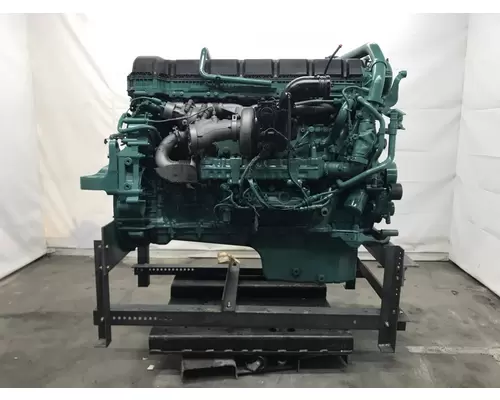 Volvo D13 Engine Assembly