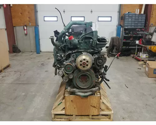 Volvo D13 Engine Assembly