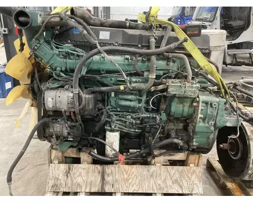 Volvo D13 Engine Assembly