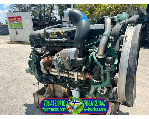 Volvo D13 Engine Assembly