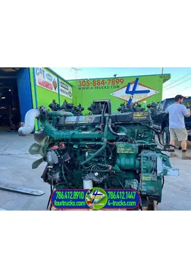 Volvo D13 Engine Assembly