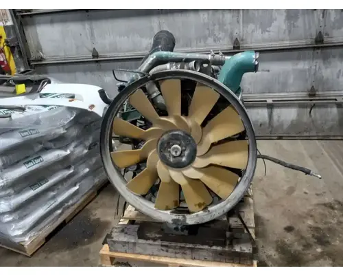 Volvo D13 Engine Assembly