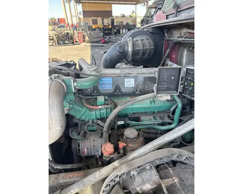 Engine Assembly VOLVO D13 American Truck Salvage