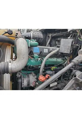 Volvo D13 Engine Assembly