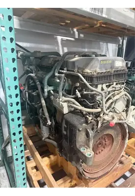 Volvo D13 Engine Assembly