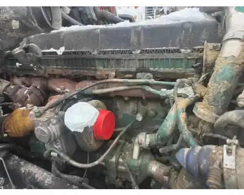 Volvo D13 Engine Assembly