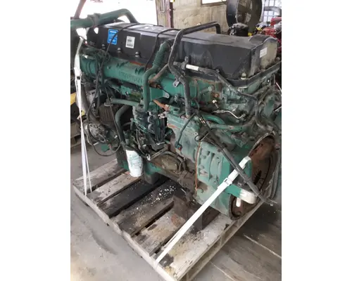 Volvo D13 Engine Assembly