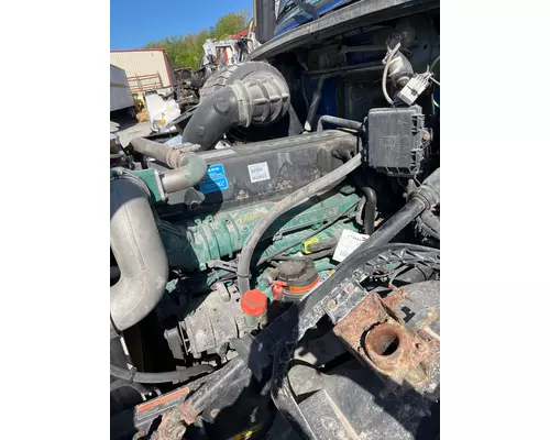 Volvo D13 Engine Assembly