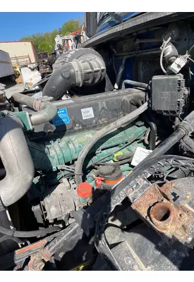 Volvo D13 Engine Assembly