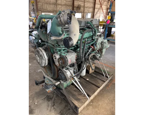 Volvo D13 Engine Assembly