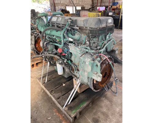 Volvo D13 Engine Assembly