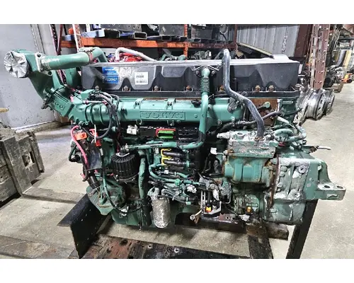 Engine Assembly VOLVO D13 Sam's Riverside Truck Parts Inc