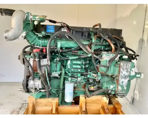 Volvo D13 Engine Assembly