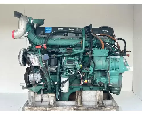 Volvo D13 Engine Assembly