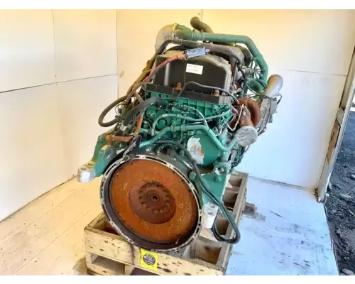 Volvo D13 Engine Assembly