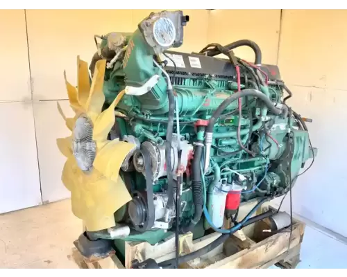 Volvo D13 Engine Assembly