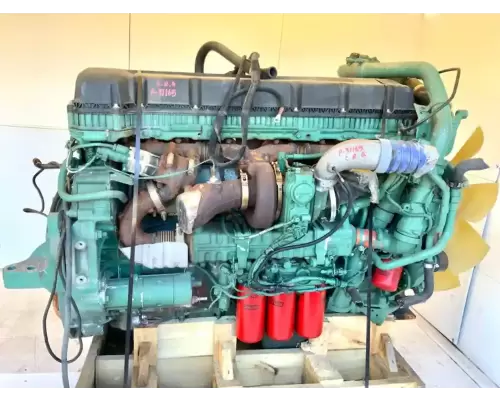 Volvo D13 Engine Assembly