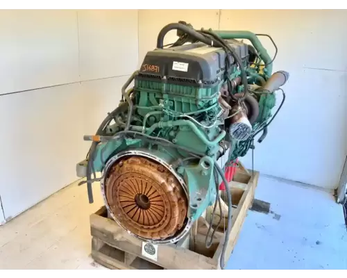 Volvo D13 Engine Assembly