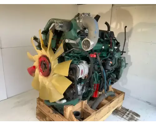 Volvo D13 Engine Assembly