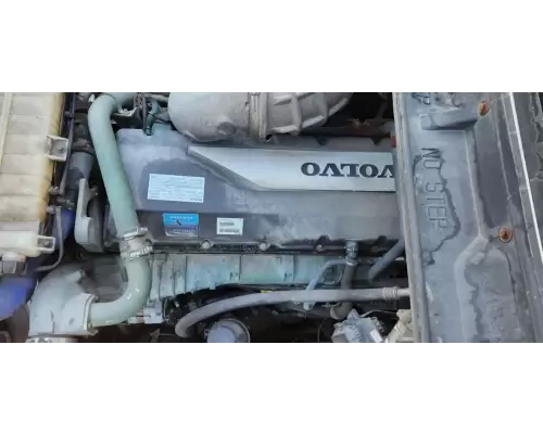 Volvo D13 Engine Assembly