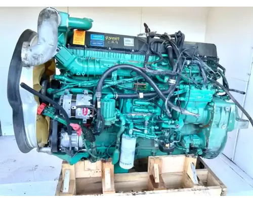 Volvo D13 Engine Assembly