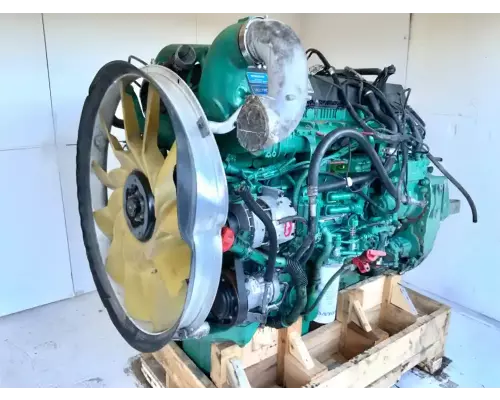 Volvo D13 Engine Assembly