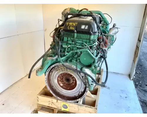 Volvo D13 Engine Assembly