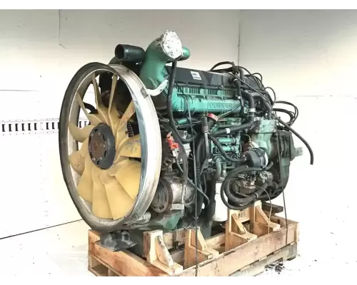 Volvo D13 Engine Assembly