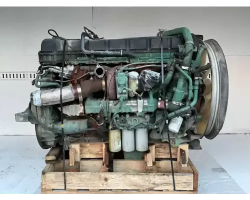 Volvo D13 Engine Assembly