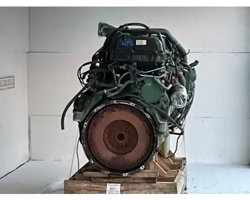 Volvo D13 Engine Assembly