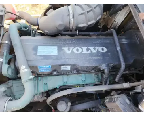 Volvo D13 Engine Assembly