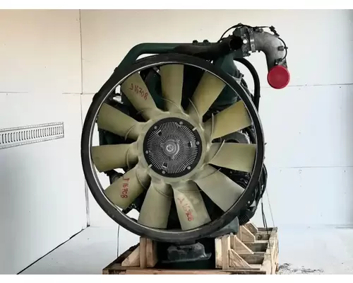 Volvo D13 Engine Assembly