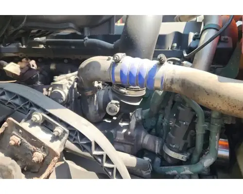 Volvo D13 Engine Assembly