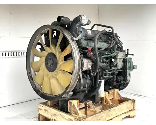 Volvo D13 Engine Assembly