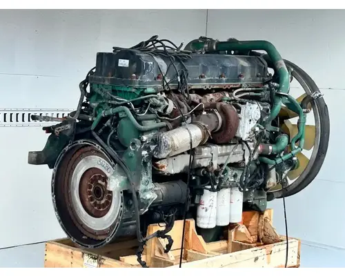 Volvo D13 Engine Assembly