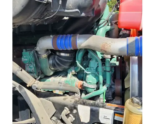 Volvo D13 Engine Assembly