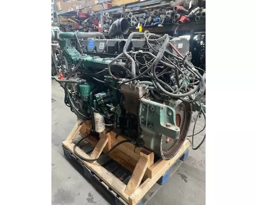 Volvo D13 Engine Assembly