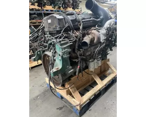 Volvo D13 Engine Assembly